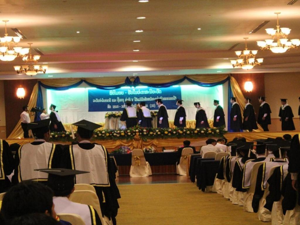 Daosavanh Resort & Spa Hotel Savannakhet Dış mekan fotoğraf