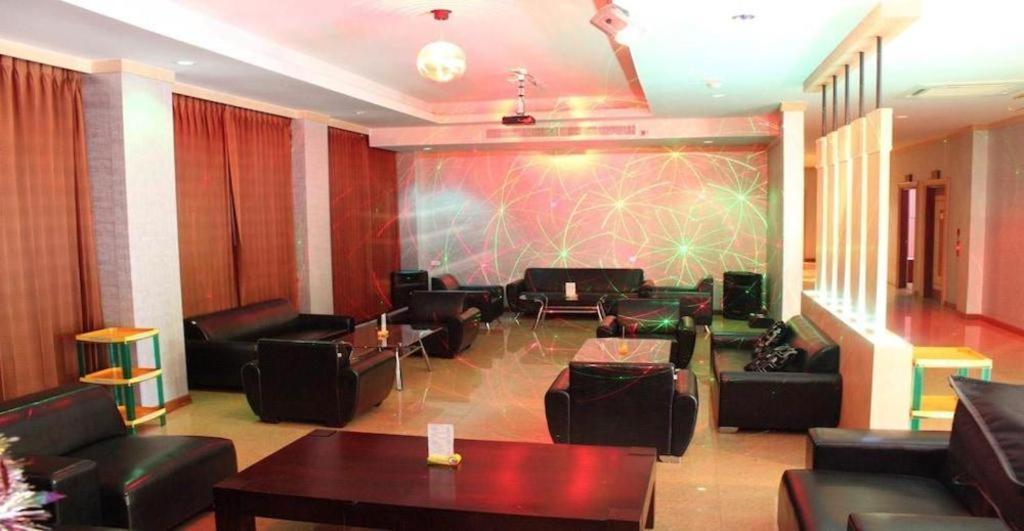 Daosavanh Resort & Spa Hotel Savannakhet Dış mekan fotoğraf